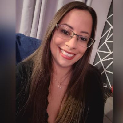 Jaqueline Lucia Santos de Souza