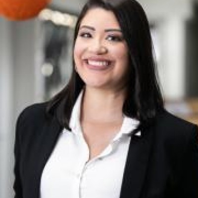 Débora Cristiane Bonfim Deperon