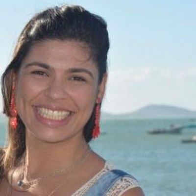 Bruna Manhaes