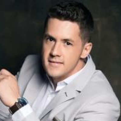 Elias  Ricardo