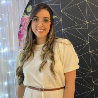 Camilla de Oliveira Valim