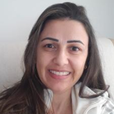 Simone de Pádua Domingues