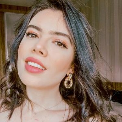 Taine Fernanda Barriviera