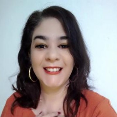Fânia Uchôa