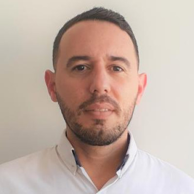 LEONARDO FAVARO BAYER
