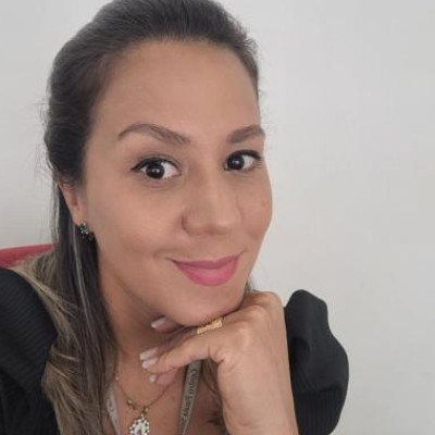 Aline Maria dos Santos Silva Zerbini