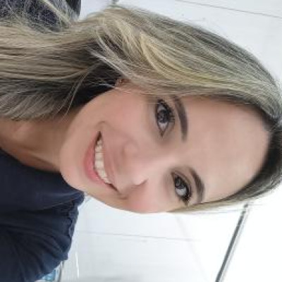 Camila Correia Damasceno Ribeiro