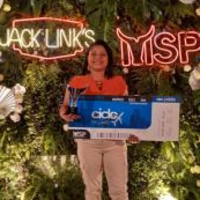 Cíntia Jaqueline Polidoro More