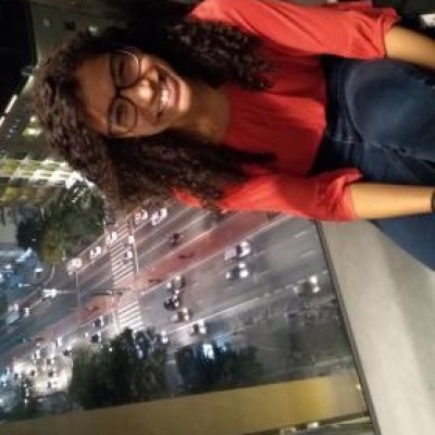 Jennifer Scarlatt Chaves dos Santos