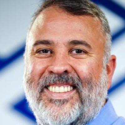 ELIANDRO MOREIRA FARIAS