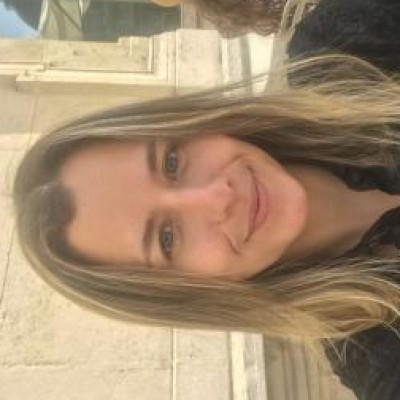 Camila Mendonça Weissmann