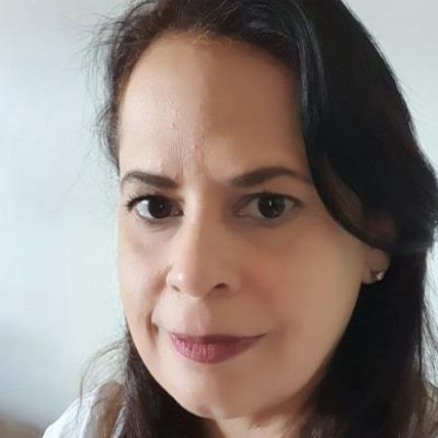 Lucely Helena Gonçalves