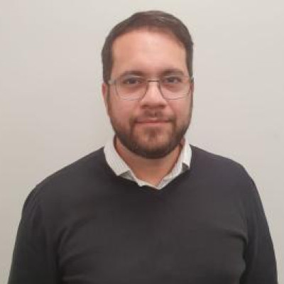 AYRON MEDEIROS