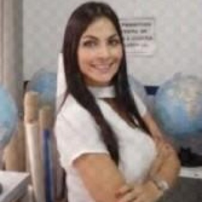 Cinthia Gomes