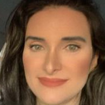 Isabel Christina Neves Riera