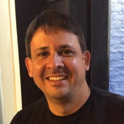 RICARDO FERREIRA BASTOS DE QUEIROZ