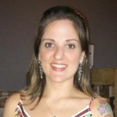 Angélica Cristina Samora Oliveira