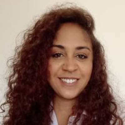 Daniella Barros dos Santos