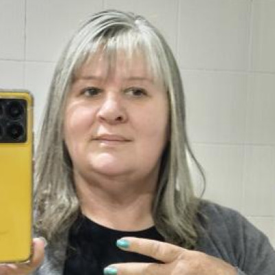 Cristiane Arntz Linhares
