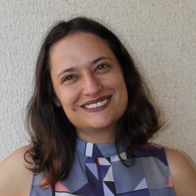 Aline Stefanel Cazzaro