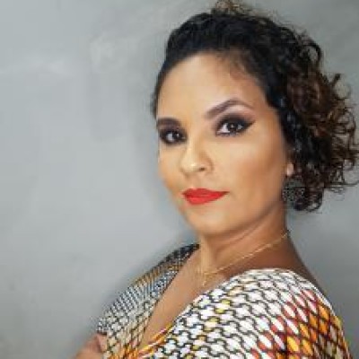 Cláudia Costa