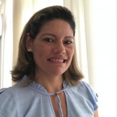 Claudia de Oliveira Carvalho