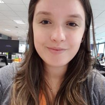 BRUNA FRAQUETE DE ANDRADE