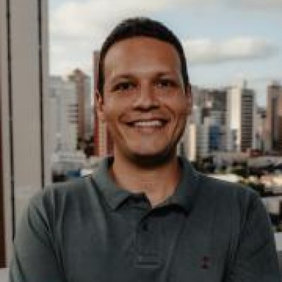 Carlos de Araújo Farrapeira Neto