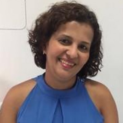 Lara Fernandes Santos Pinto