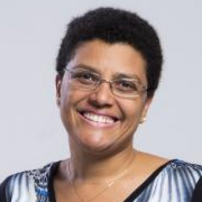 Denilde Oliveira Holzhacker