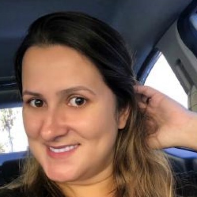 Erika Lucchesi Caminha Souza