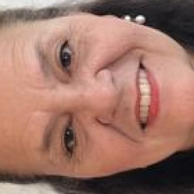 Aurea Peres Naufal Prata