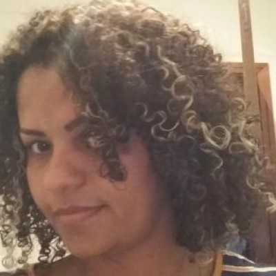 DAISY MACHADO