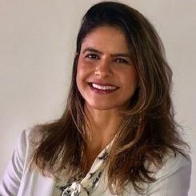 Aline Campos