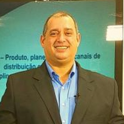 Adriano Gomes Santa Ana