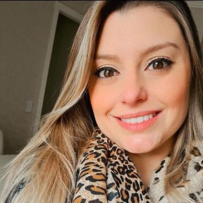 LUCIANA M. MICHILINO GODINHO